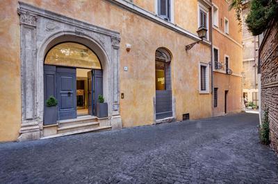 Domus Domitia Luxury Living