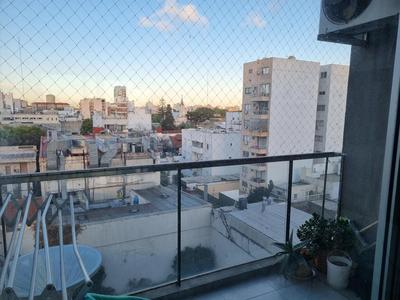 Depto 2 ambientes con piscina y gym