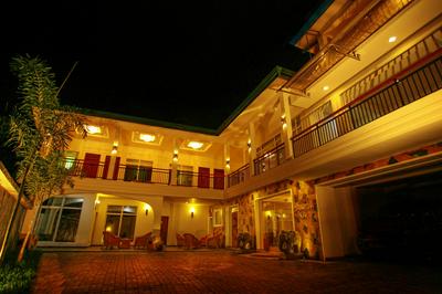 Hotel Travellers Nest Kandy
