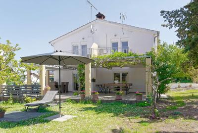 Apartment Ana by Rent Istria