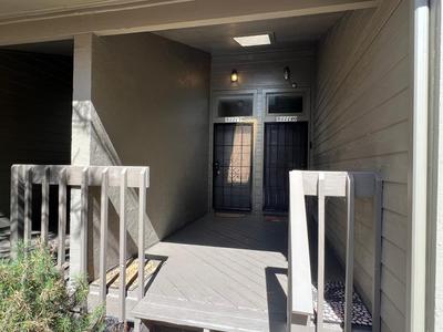 Cozy 1 BDR Condo in the Country Club!