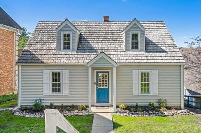 The Lakeshore Cozy Cottage!