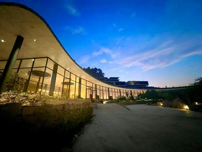 Vigolando Van Ho Resort