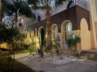 Villa Bohème avec personnel de maison
