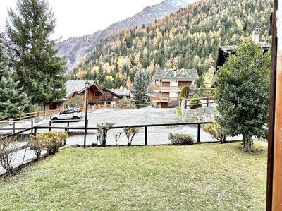 Culla d'amore vicino alle piste sciistiche