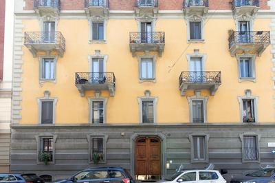 Porta Venezia- design apartment, 2-bedrooms, Netflix, wifi