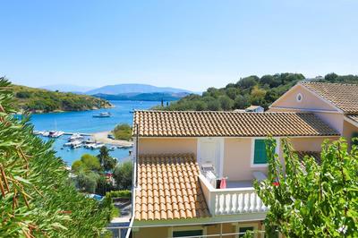 Anna Apartment Agios Stephanos