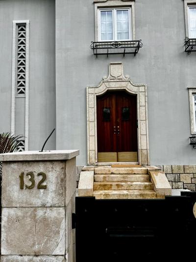 Relax and Explore Lisbon Suites and Rooms