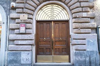Simona's Vatican BuddyRent