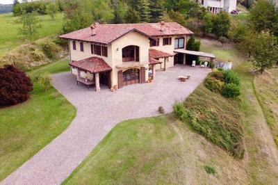 Casa DiVino with pool Monforte d'Alba