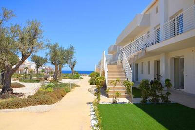 Apartment with sea view