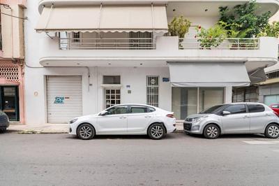 Whole house in Kolonos, centre of Athens