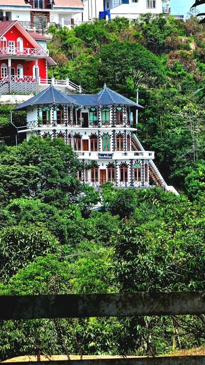 The Star Resorts