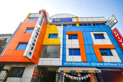 FabHotel Shivam Palace- Near Mahakal Mandir