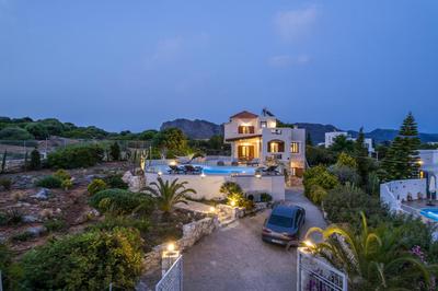 Seaview Villa Ormos, Heated Pool, Sea & Sun Villas
