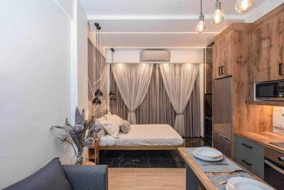 Condo next to metro st Athens!
