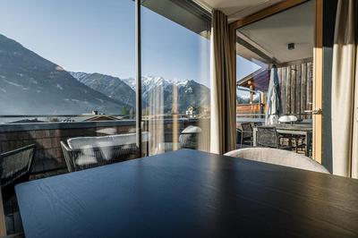 Modern Apartment with Panoramic View