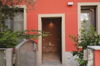 Modern Split-level loft with garden near Fondazione Prada