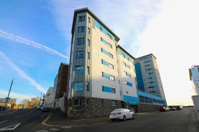 Glas Go Executive 2-Bedroom Apartment near OVO Hydro Free Parking
