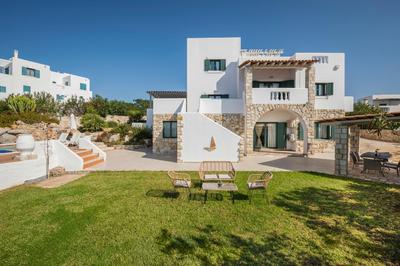 Seafront Villa Shore, Sea & Sun Villas