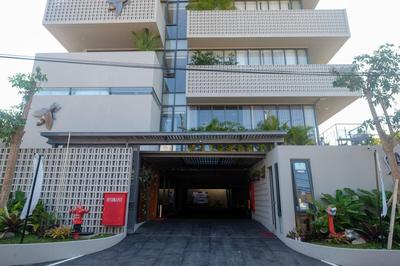 Sans Hotel RG Living Jogja by RedDoorz