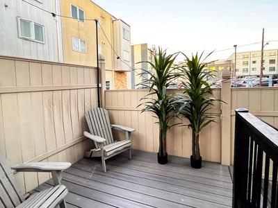 Trio Sonata, 3-Bed Rock n Roll Residence in Northern Liberties