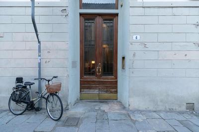 SAMBROGIO Suite-Hosted by Sweetstay