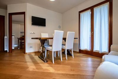 elegante trilocale a Caderzone