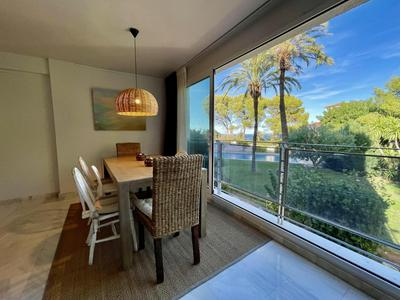 Apartmento en Las Rotas con Piscina