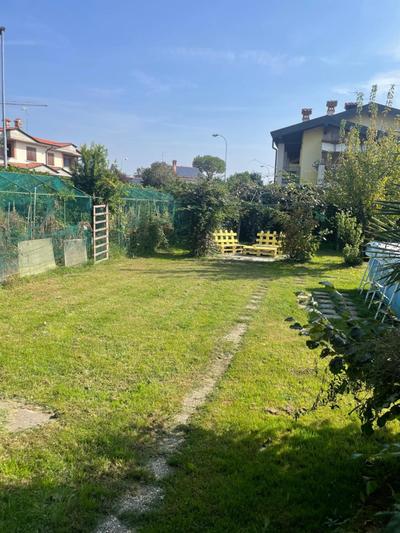 Il giardino di Emilia - Intero appartamento in villa con giardino privato e piscina estiva