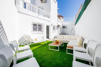 Villa Fiesta Las Americas up to 14 Guests Party Stay