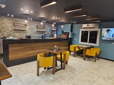 Royal Garden Hotel & Restaurant