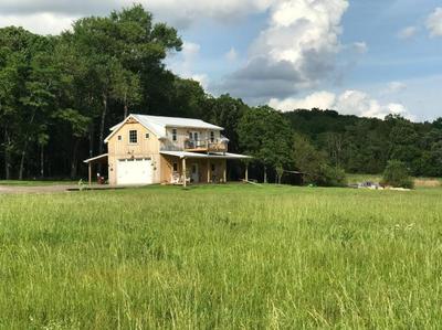 Barndominium with lake view, close to Nashville!