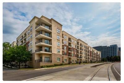 League Flats Uptown at West Trade Street
