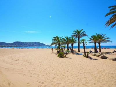 Apartamento Cerca de Parque Natural: Piscina, Terraza, Wi-Fi, A/C, Admiten Perros, Cerca de la Playa - ES-258-125