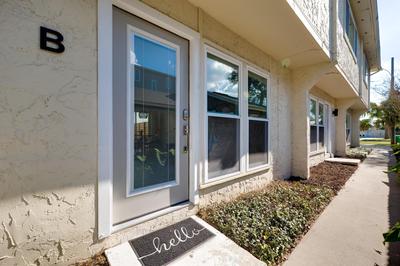Be A Nomad 2 br Close to the Beach