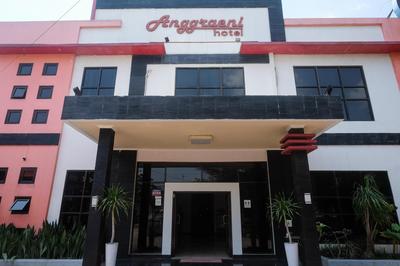 Urbanview Hotel Anggraeni Jatibarang
