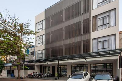 Urbanview Hotel Cengkareng Jakarta by RedDoorz