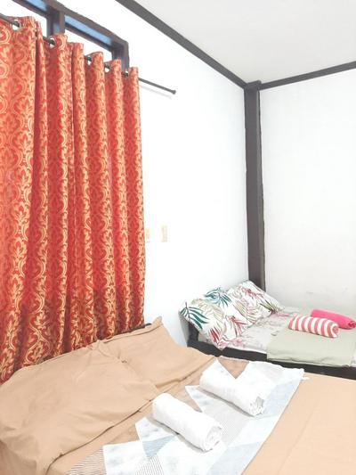 Subangan Surf2, Burgos Central location