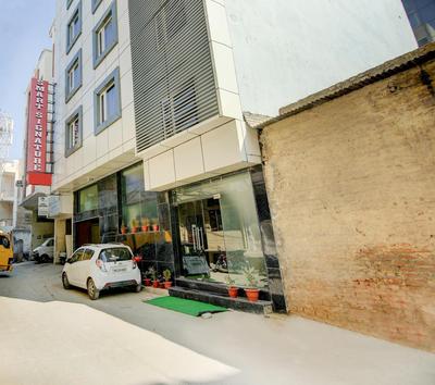 Hotel Premium Suites Near Delhi Airport