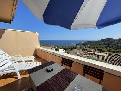 APARTAMENTO, PISCINA, VISTAS AL MAR Y AIGUABLAVA - ES-226-3