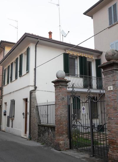 La Casa di Hank - il Centro Storico e l Autodromo