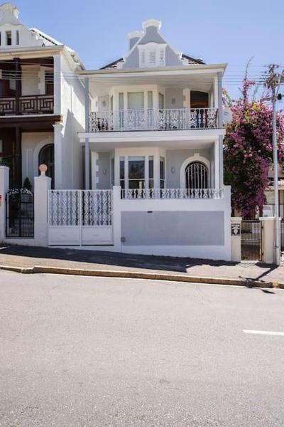 Luxury Victorian House w/ Spectacular Roof Terrace