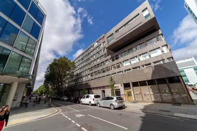 Shiny 1BR Flat in Fitzrovia, 2 min to Tube