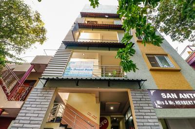 Hotel O 69693 The Royal Park