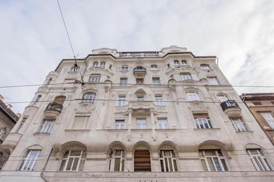 Amazing View Designer Home with Sauna and Jacuzzi 3 min to Opera House