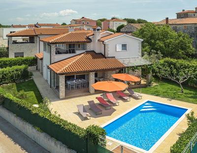 Villa Sunset with sea view for 6 persons near Novigrad