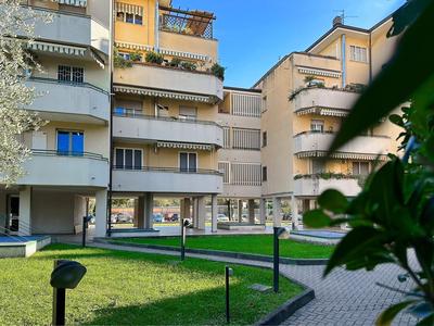 Splendido Quadrilocale vicino alla metro Istria