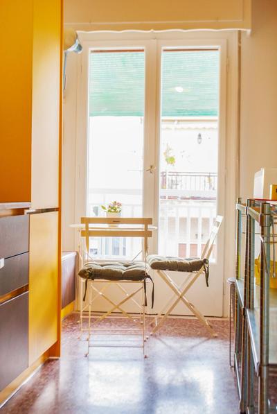Dinoulas Penthouse: Renovated Apt in the City Center