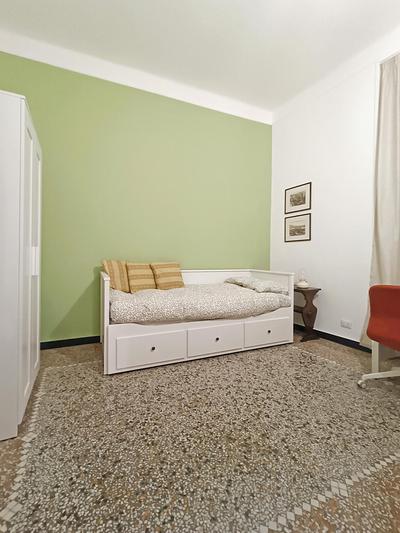 Ravecca Corner centro citta'